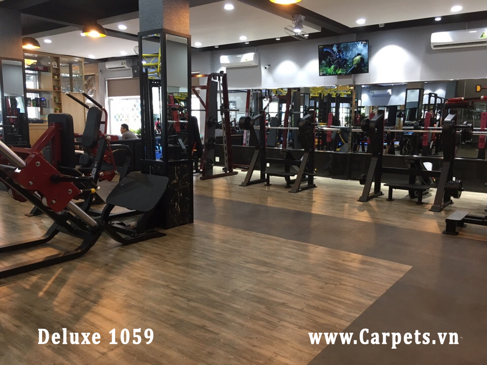 Công trình thi công  sàn nhựa giả gỗ Mã Deluxe 1059 cho phòng gym Phú Nhuận