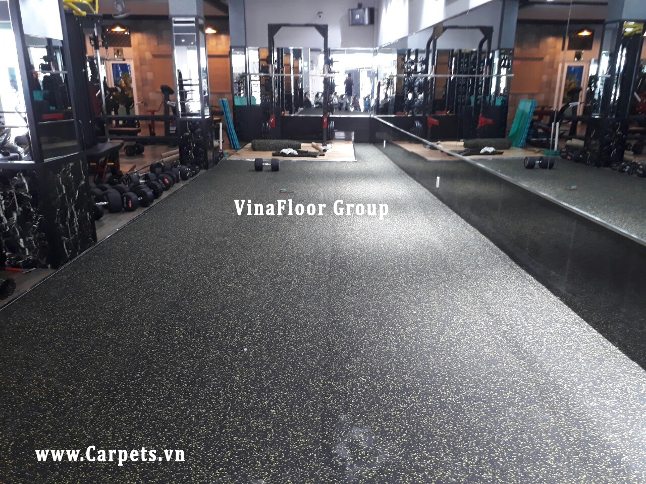 Công trình thi công Sàn cao su cho Trung tâm thể hình Dũng Gym (390 Nguyễn Kiệm, Phú Nhuận)